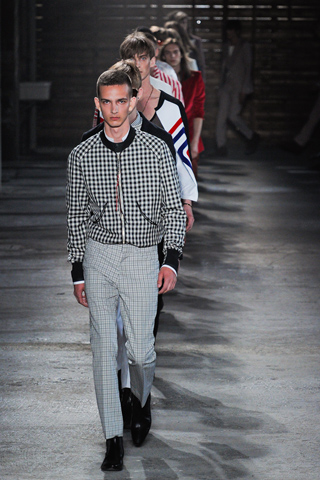 Alexander McQueen / - 2012